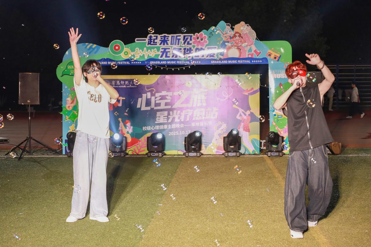 DCB8C2F1772BBE1C5E20D3DD9C6_724BD2C4_149BBB.png DCB8C2F1772BBE1C5E20D3DD9C6_724BD2C4_149BBB.png