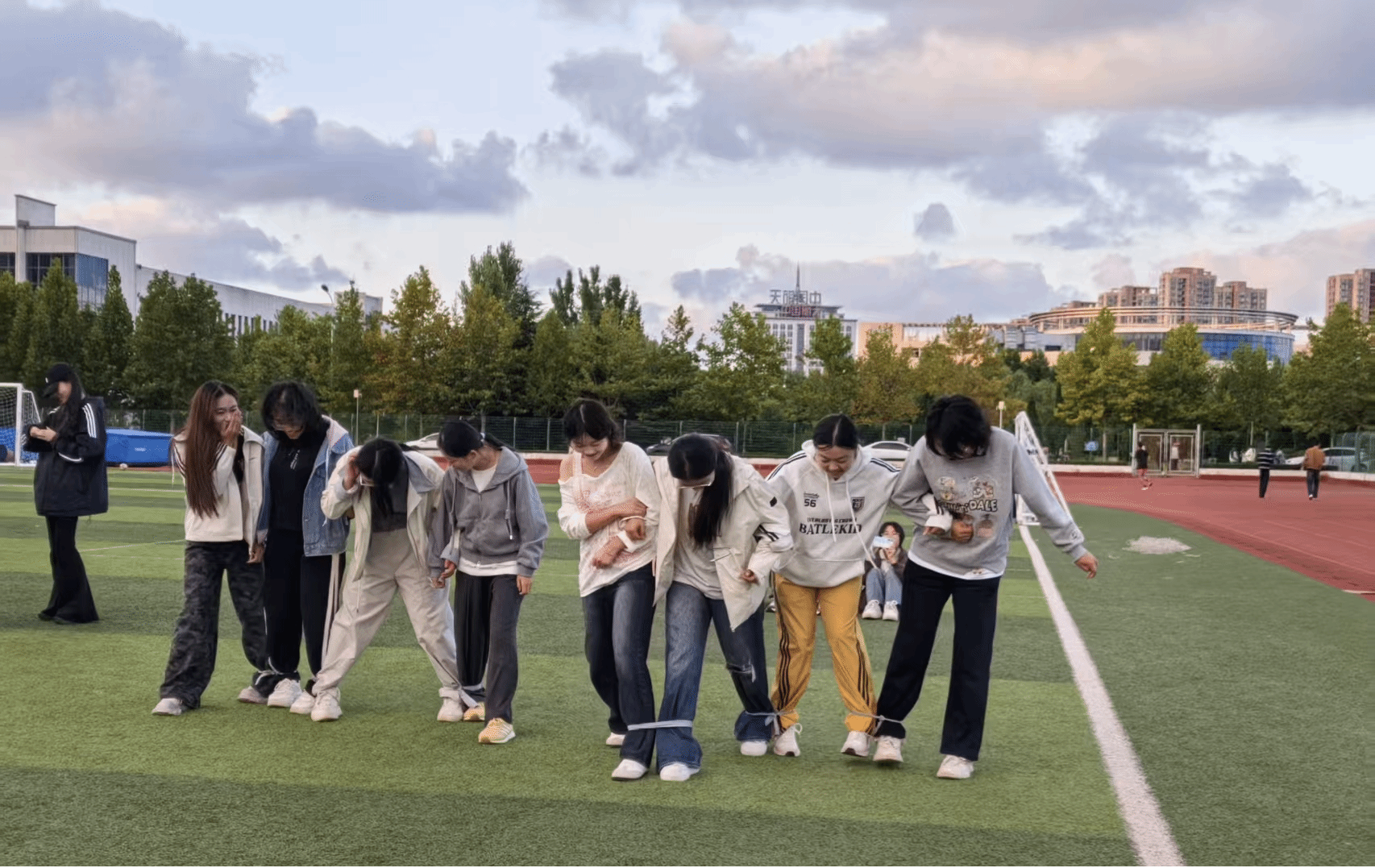 艺术1.png 艺术1.png