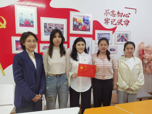 图片2.png 图片2.png