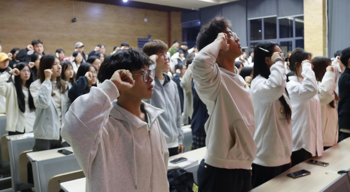 3141909A02E7CC05D19F3A77903_2B587F21_B9237.png 3141909A02E7CC05D19F3A77903_2B587F21_B9237.png