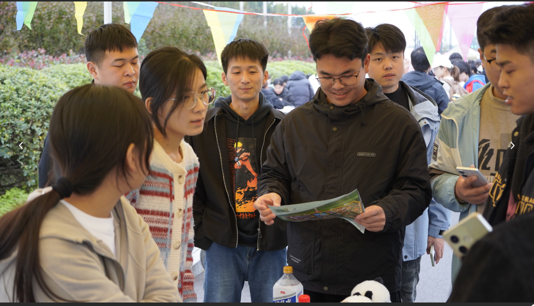 屏幕截图 2025-11-03 223005.png