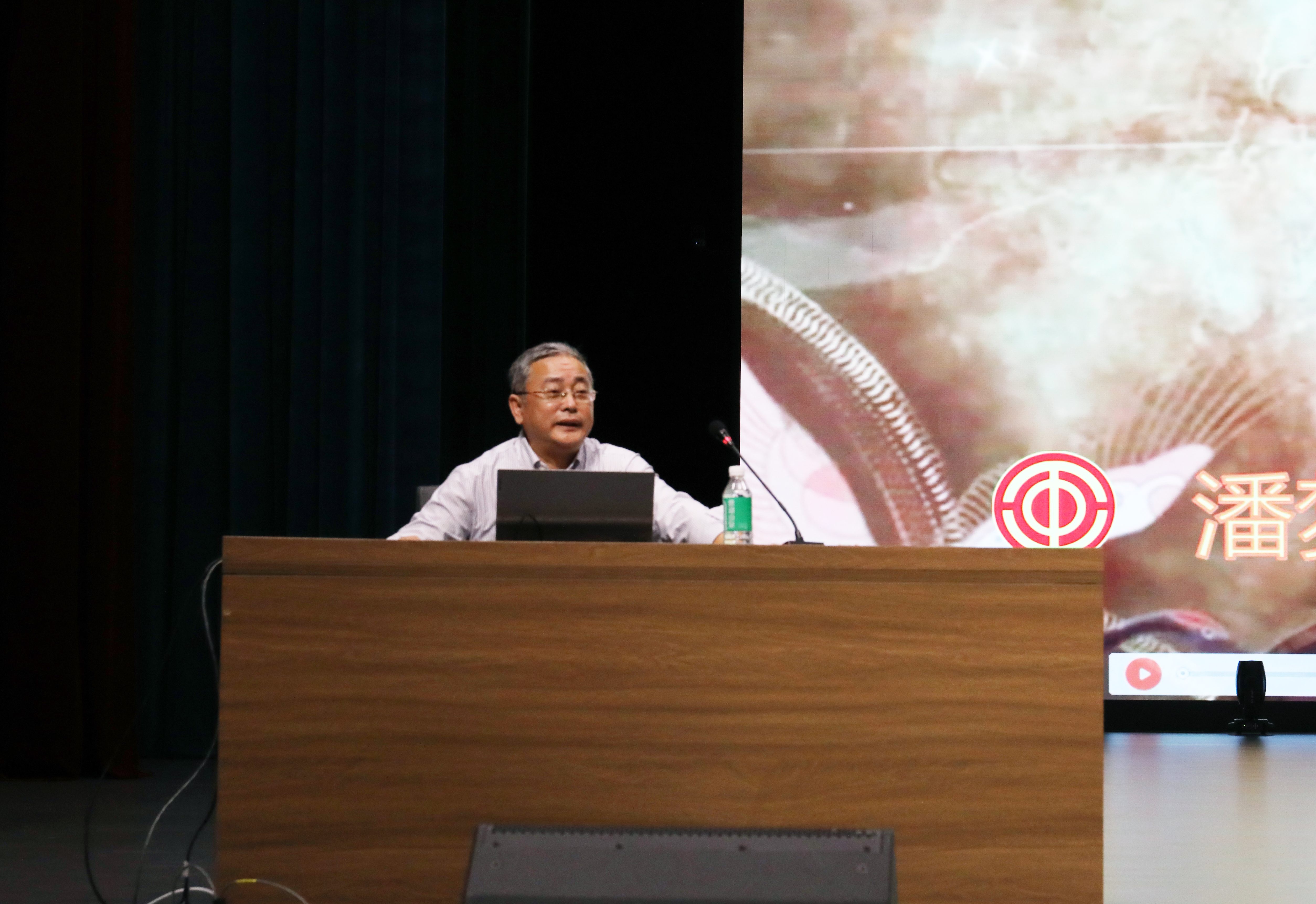 551A9220 拷贝.jpg 551A9220 拷贝.jpg