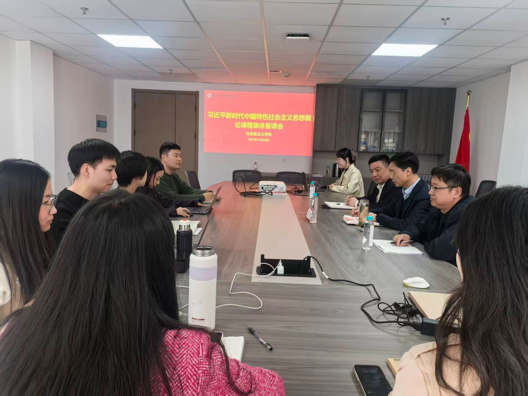 F9CEE7DA3A4DE18C6D926CDA606_191909F5_33AFB.jpg F9CEE7DA3A4DE18C6D926CDA606_191909F5_33AFB.jpg