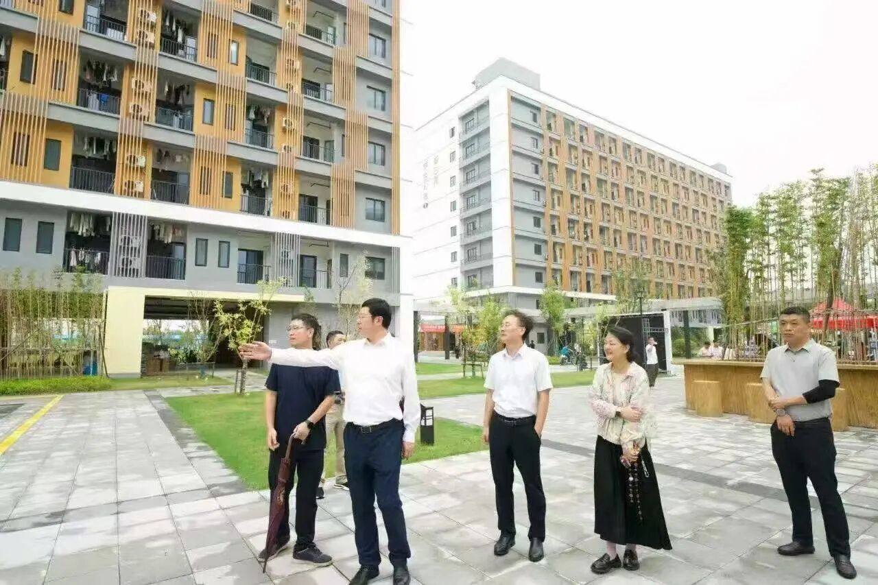 111111.jpg 111111.jpg