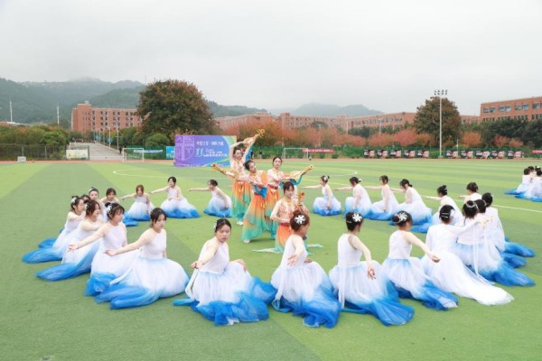 图片18.jpg 图片18.jpg