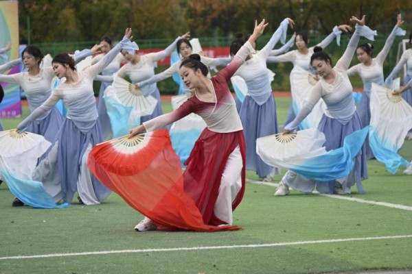 图片11.jpg 图片11.jpg