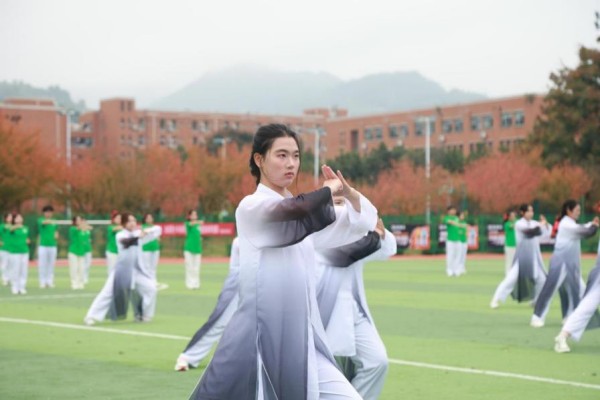 图片3.jpg 图片3.jpg