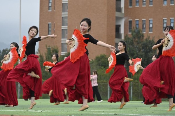 图片13.jpg 图片13.jpg