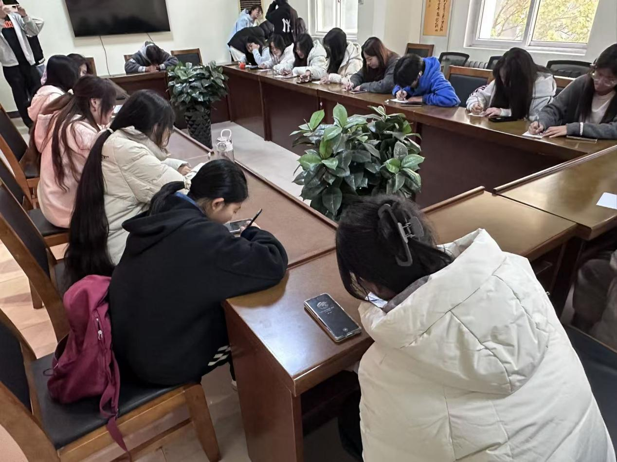 微信图片_2025-11-12_163551_182.png 微信图片_2025-11-12_163551_182.png