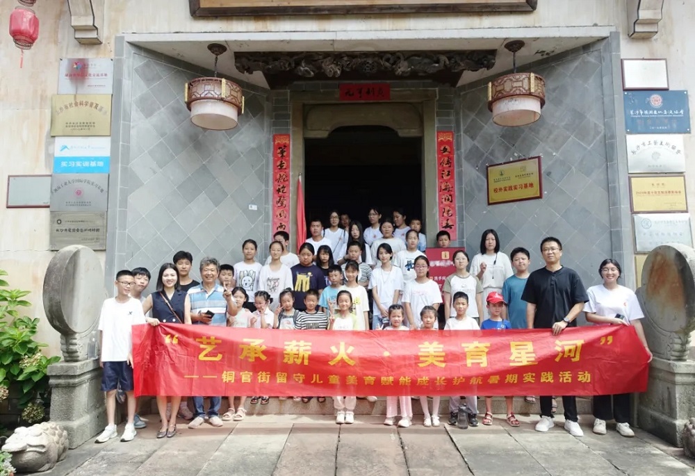 1.webp.jpg 1.webp.jpg