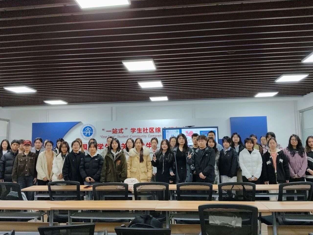 c7504e0623cd26c4b757982919bf9f08.jpg c7504e0623cd26c4b757982919bf9f08.jpg