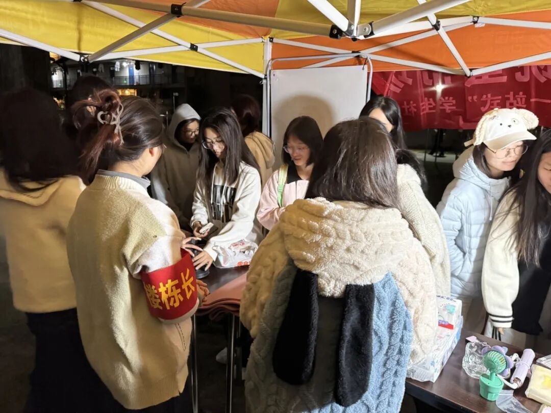 default (51).jpg default (51).jpg