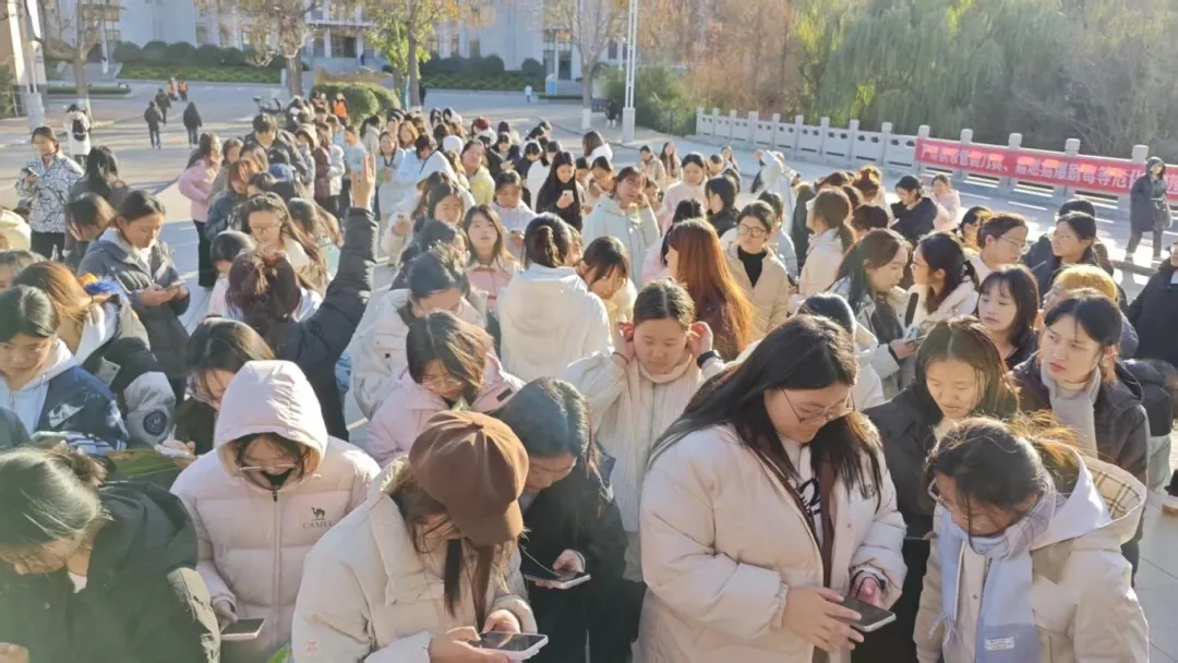 寻宝活动1.jpg 寻宝活动1.jpg