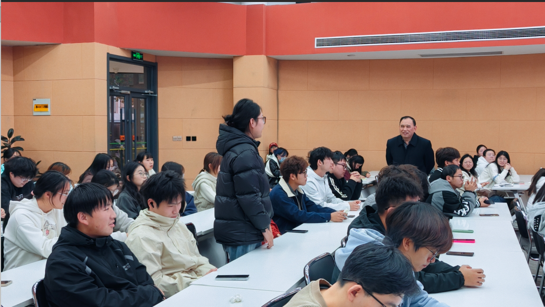 屏幕截图 2025-11-25 224417.png