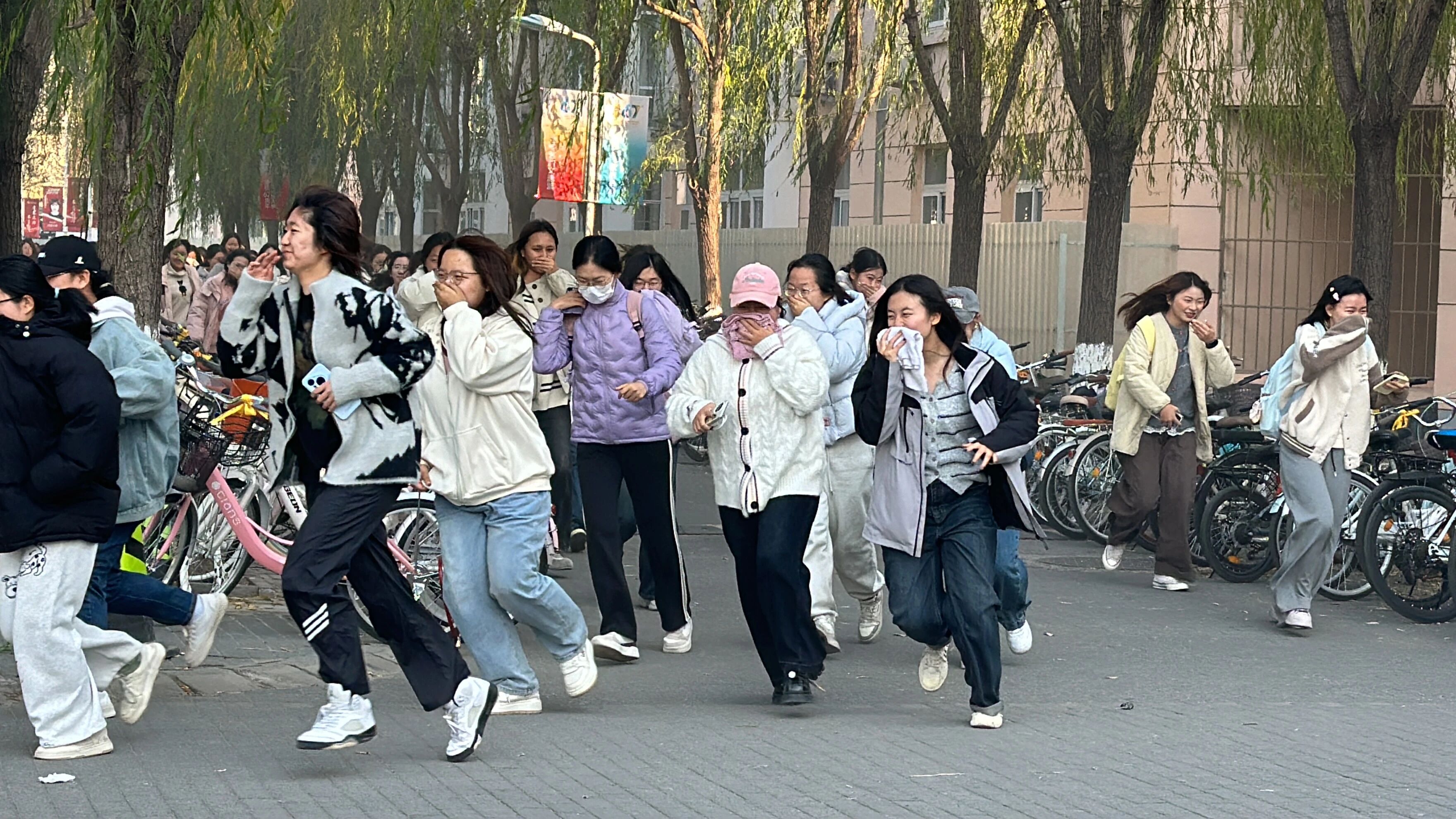 微信图片_2025-11-25_215614_415.jpg 微信图片_2025-11-25_215614_415.jpg