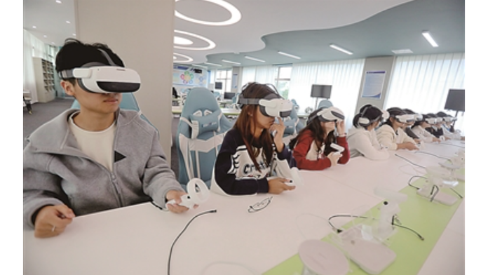 【青岛日报】“人工智能+”的高校实践