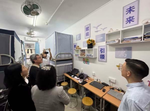 屏幕截图 2025-11-26 161633.png