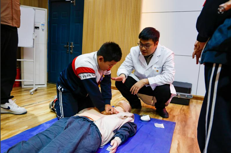 屏幕截图 2025-11-27 223252.png 屏幕截图 2025-11-27 223252.png