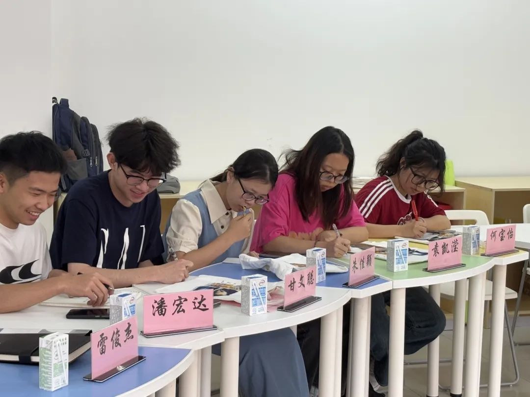 心理健康2.jpg 心理健康2.jpg