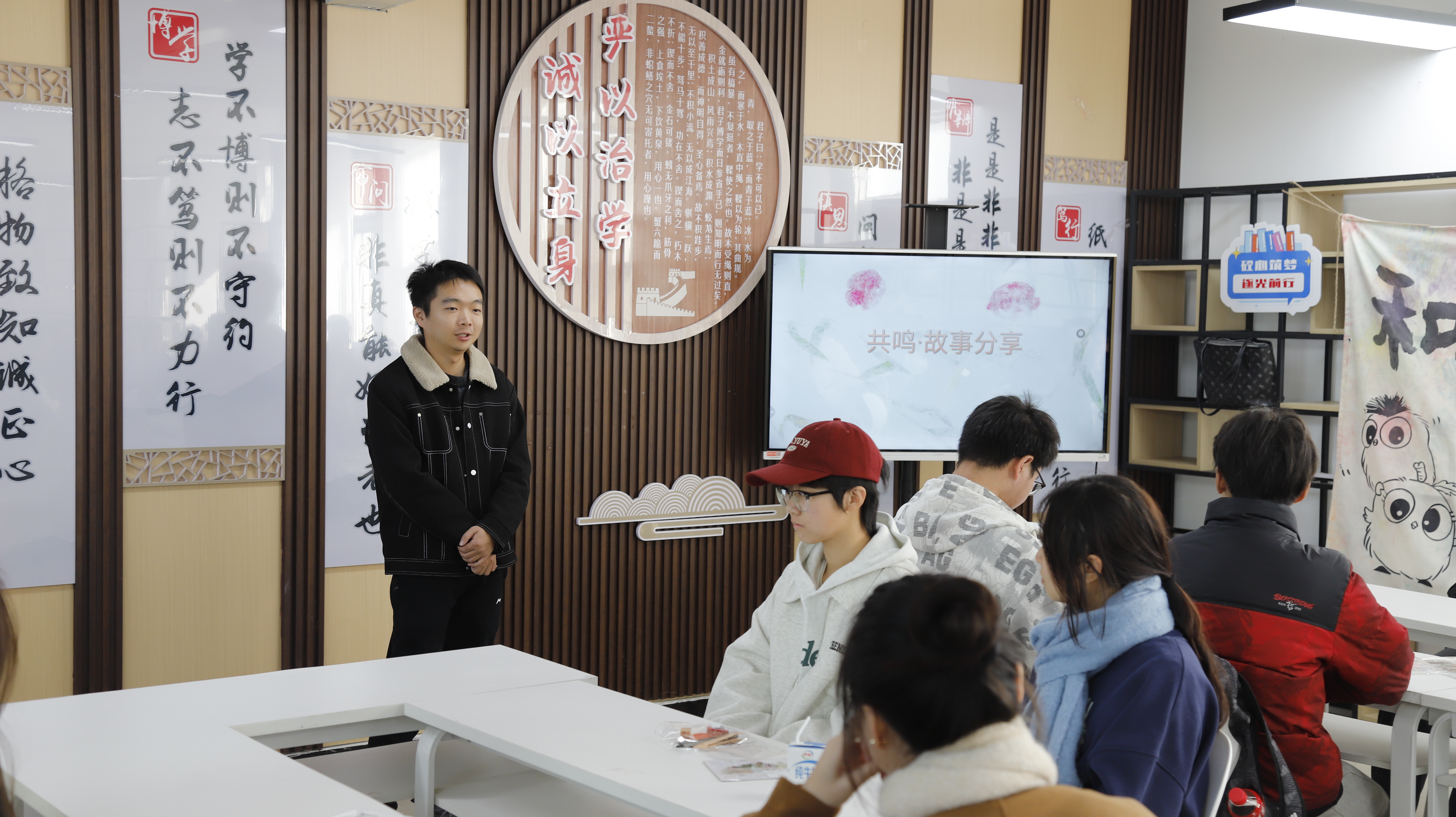 02 (1).JPG 02 (1).JPG