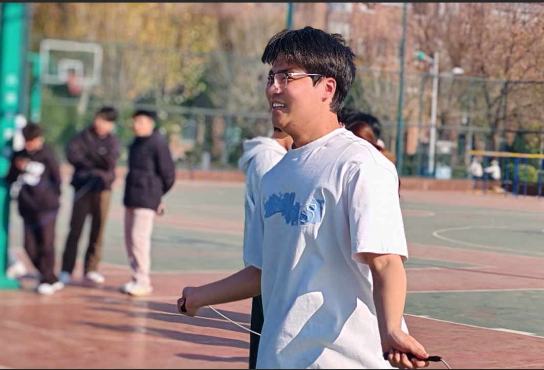 屏幕截图 2025-12-01 223808.png