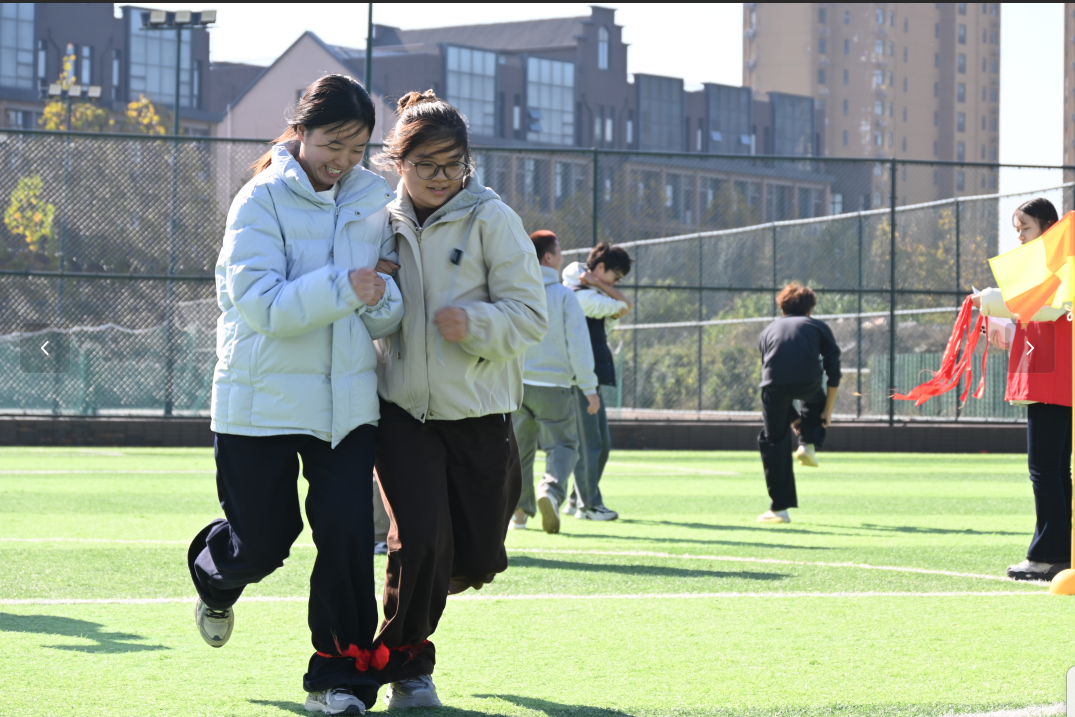 屏幕截图 2025-12-01 223843.png