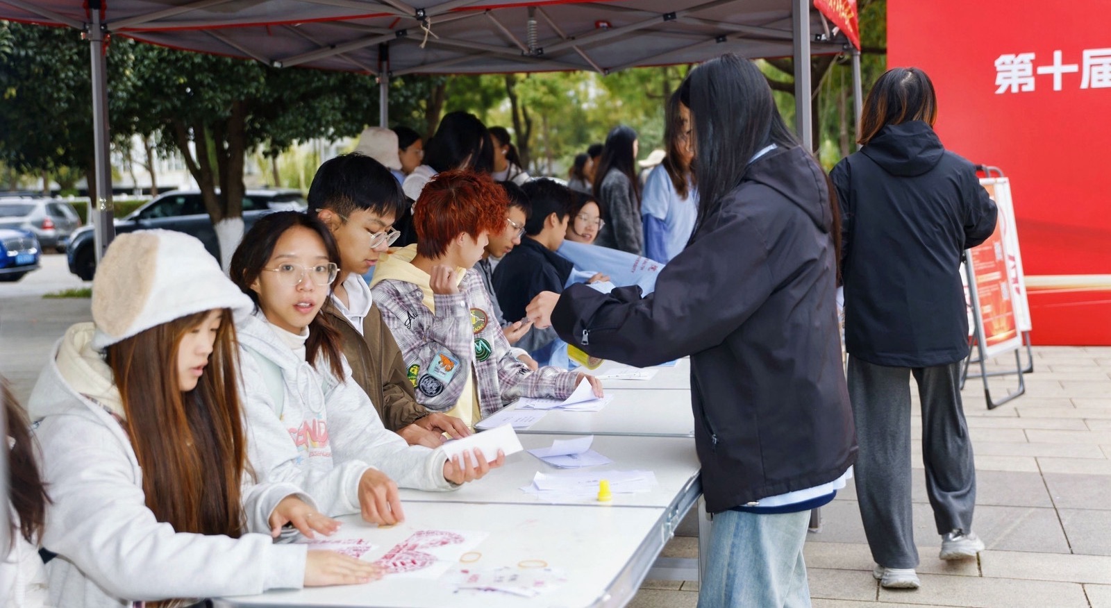 防艾3.jpg 防艾3.jpg