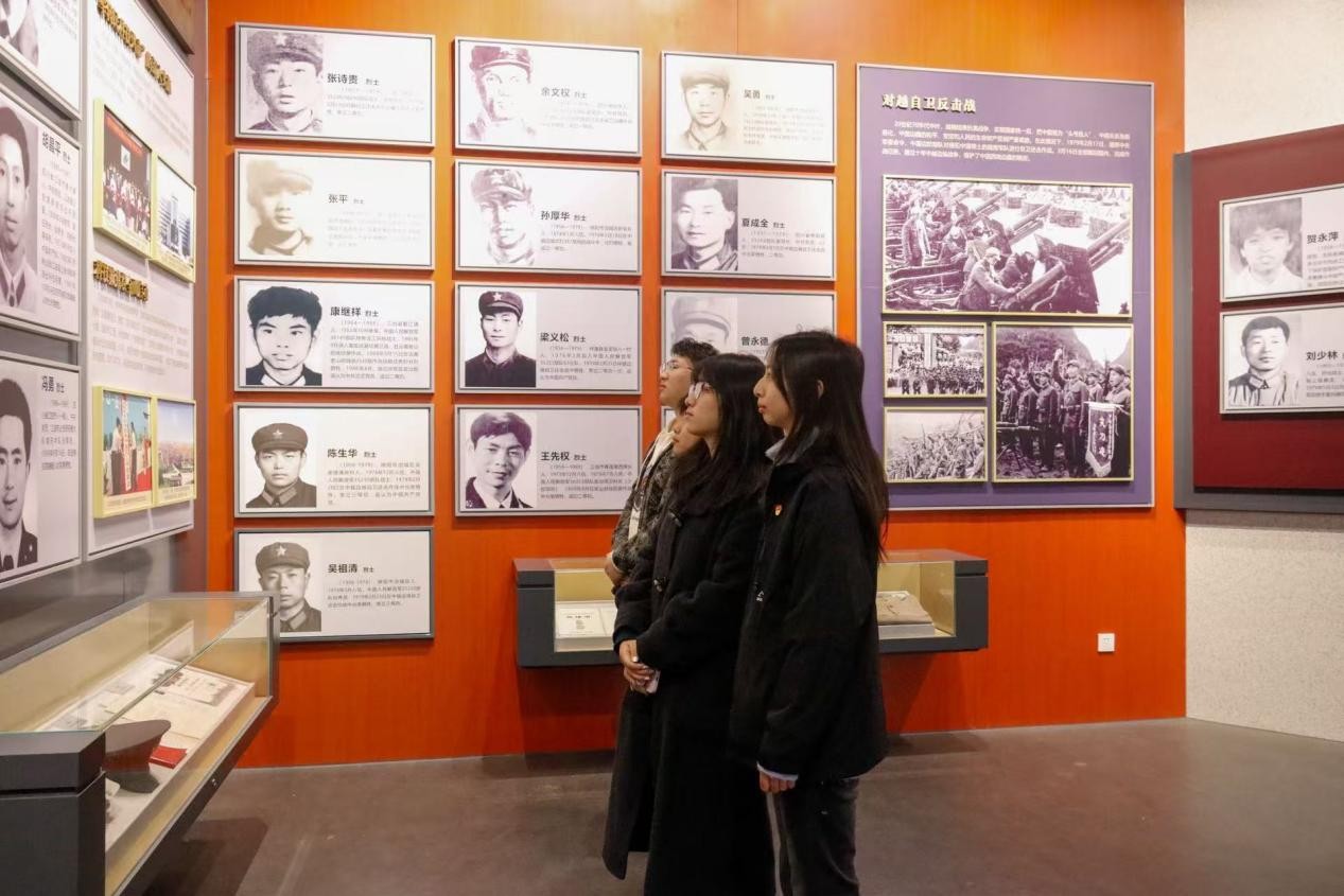 图片2.jpg 图片2.jpg