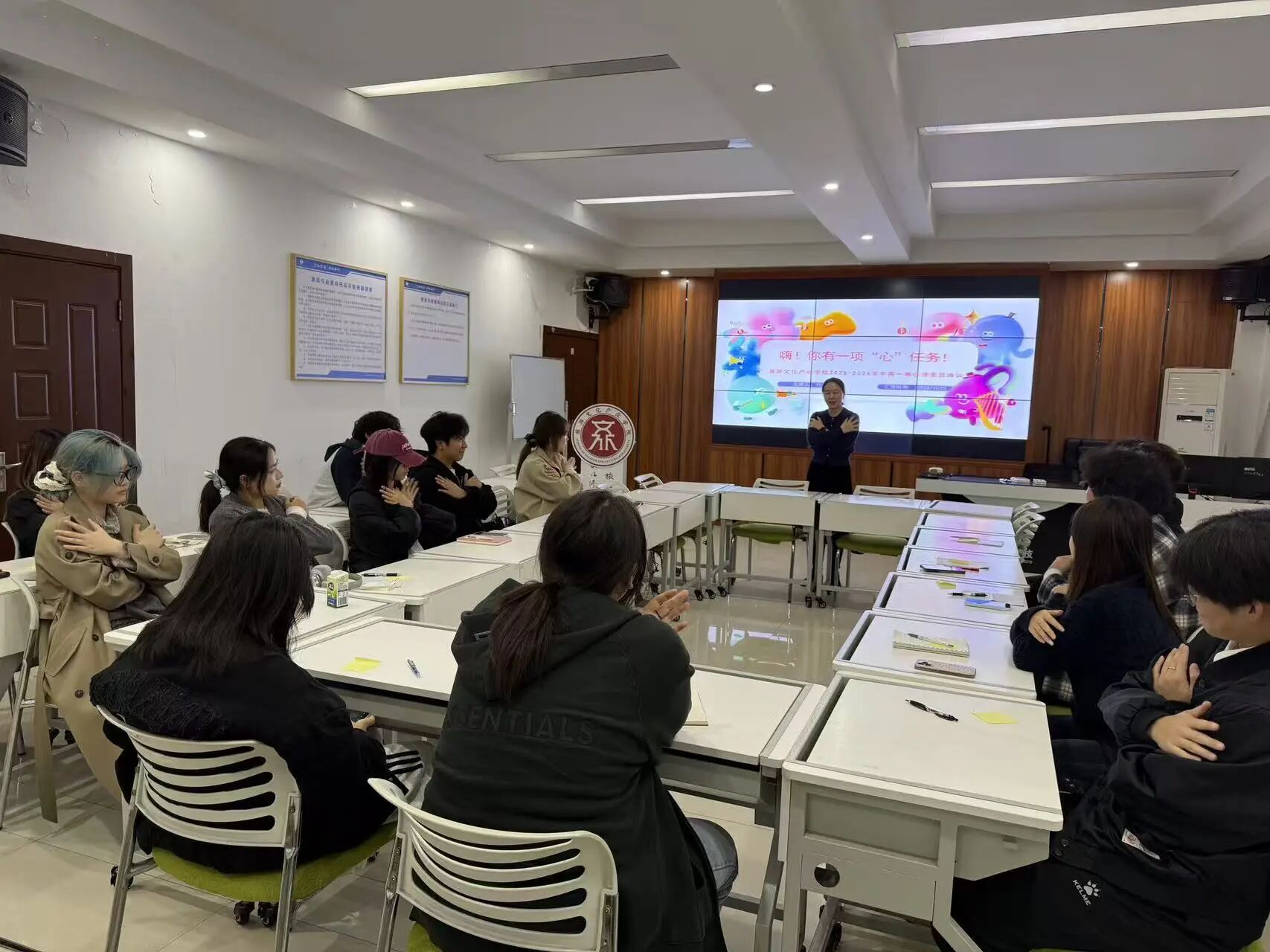 微信图片_2025-12-02_213143_366.jpg 微信图片_2025-12-02_213143_366.jpg