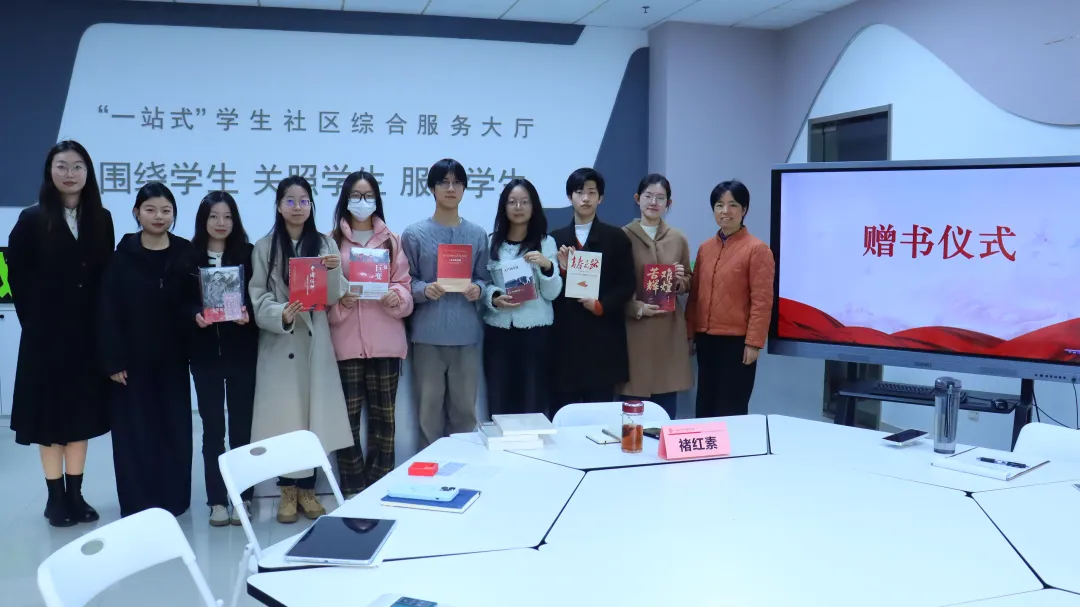 微信图片_20251204110444_199_120.png 微信图片_20251204110444_199_120.png