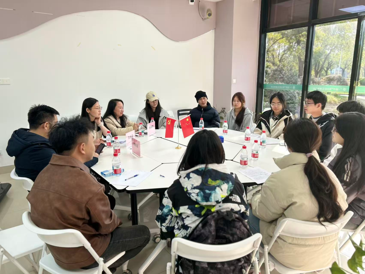 微信图片_20251204104721_193_120.png 微信图片_20251204104721_193_120.png