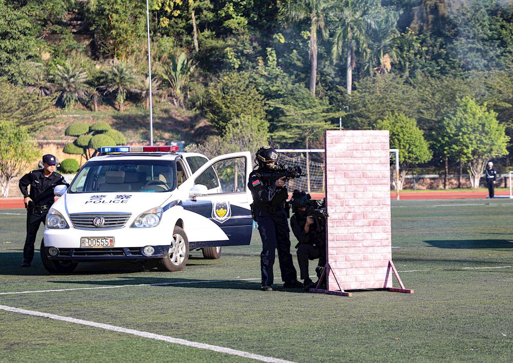 a7c60fbae62748218f6115be59aa8f96.JPG a7c60fbae62748218f6115be59aa8f96.JPG