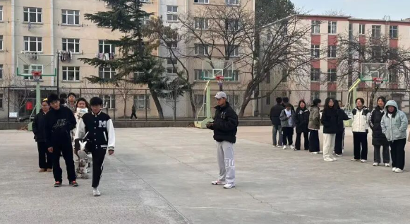 【“一站式”学生社区活动】“阳光体育，青春风采”我校素质联赛第三阶段圆满成功