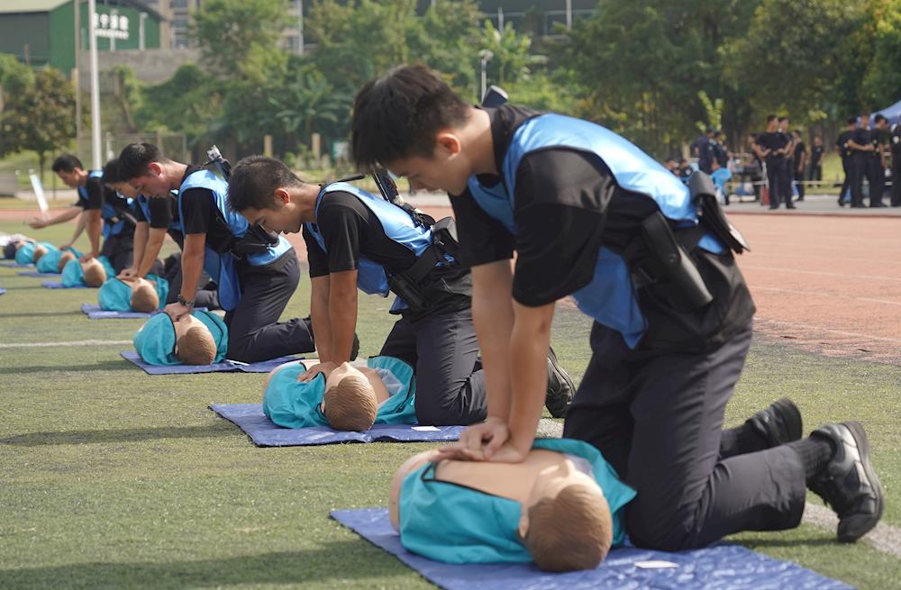 dfbddfe9bc724e90a386a0884bbabdb6.JPG dfbddfe9bc724e90a386a0884bbabdb6.JPG