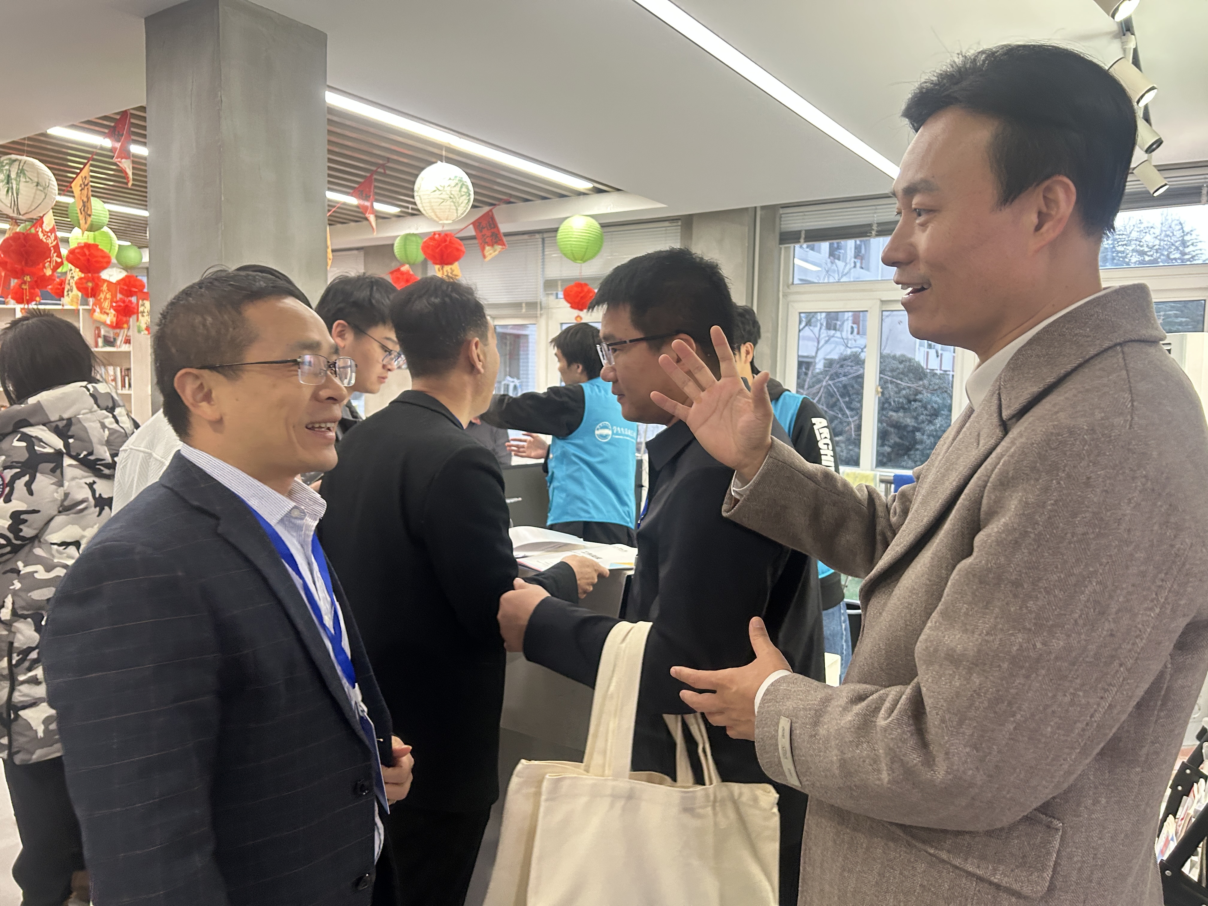 微信图片_20251207152910_3255_69.jpg 微信图片_20251207152910_3255_69.jpg