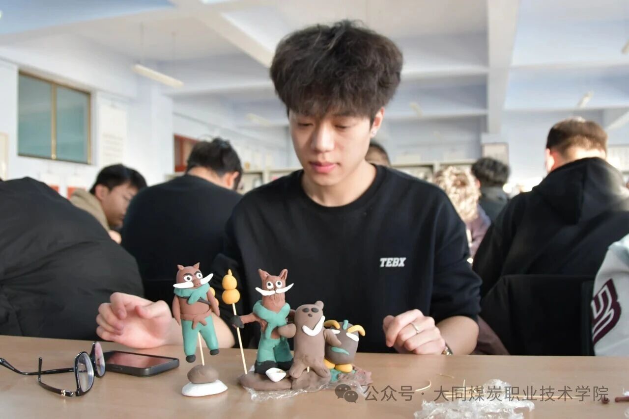 微信图片_2025-12-08_092844_695.jpg 微信图片_2025-12-08_092844_695.jpg