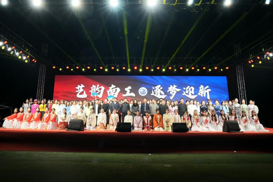 1764663325177936.png 图片5.png