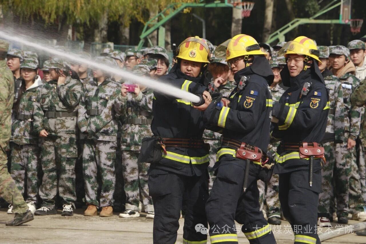 微信图片_2025-12-08_100056_887.jpg 微信图片_2025-12-08_100056_887.jpg