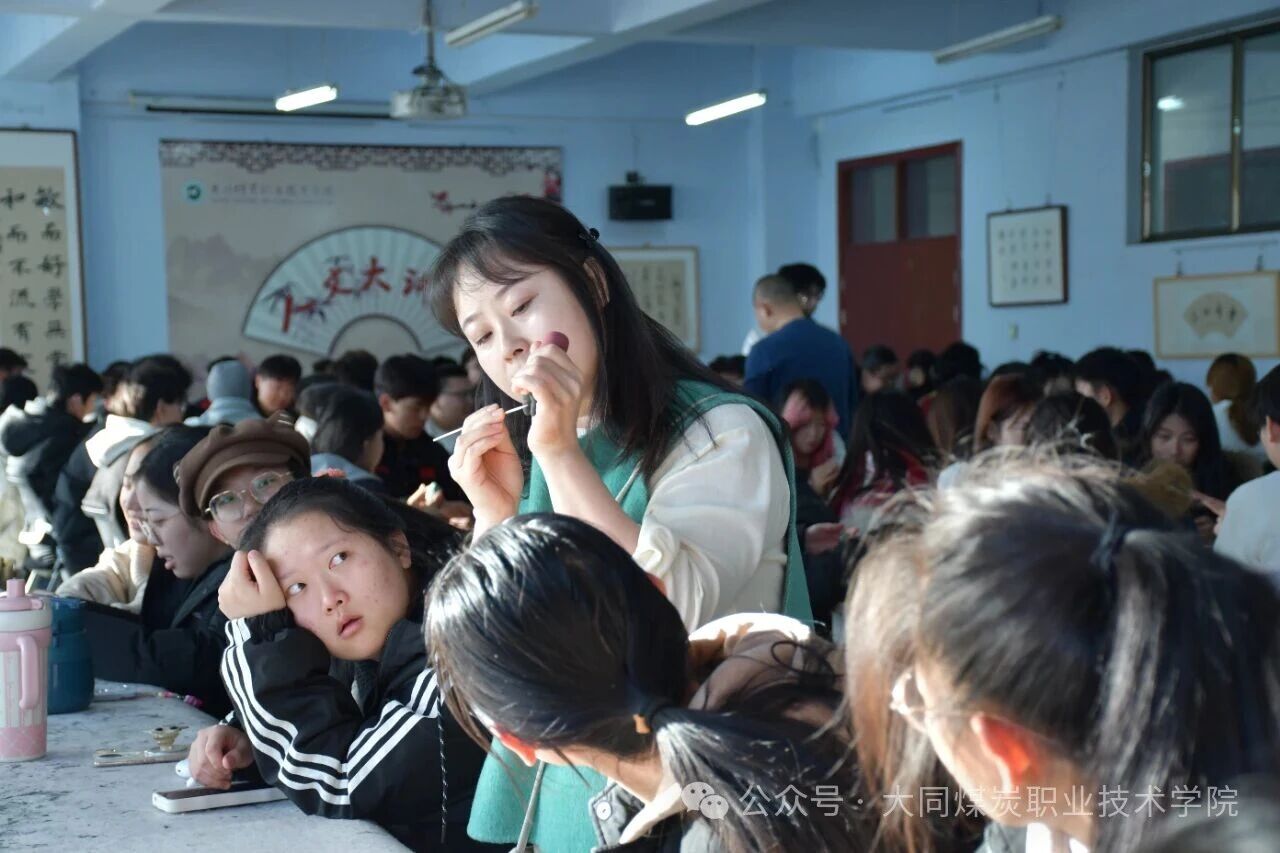 微信图片_2025-12-08_092901_314.jpg 微信图片_2025-12-08_092901_314.jpg