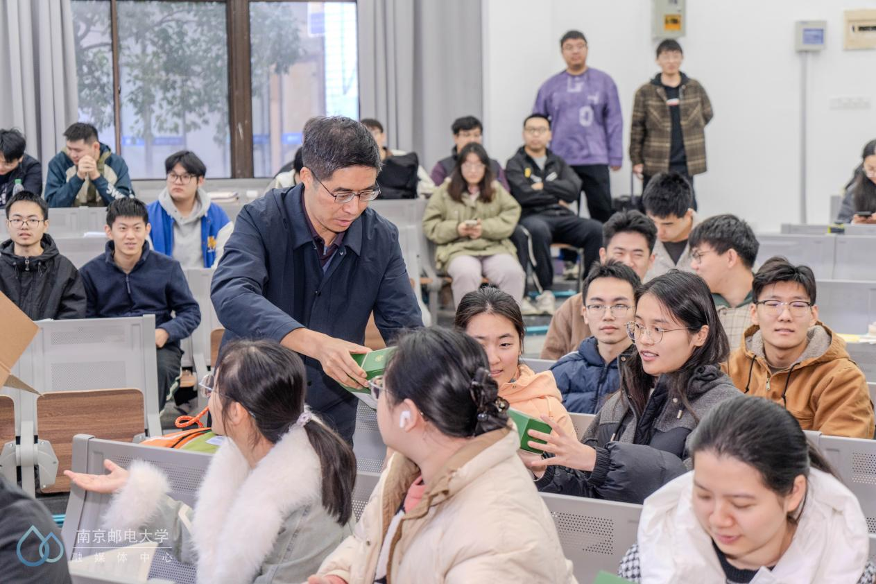 微信图片_2025-12-09_113845_327.png 微信图片_2025-12-09_113845_327.png