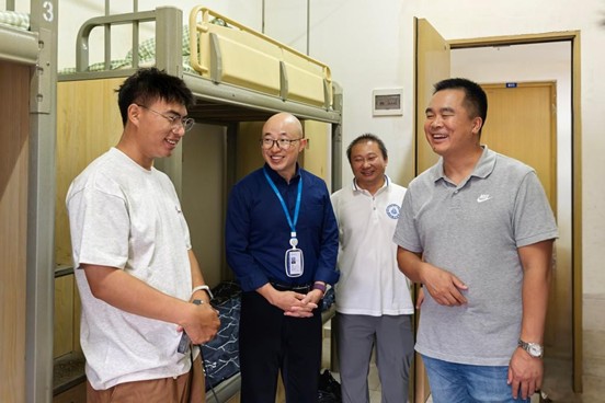 图片2.jpg 图片2.jpg