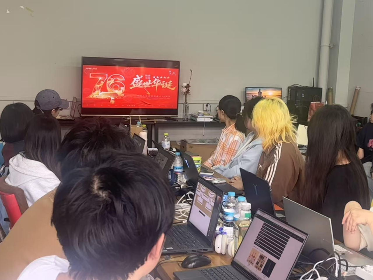 微信图片_20251209213610.png 微信图片_20251209213610.png