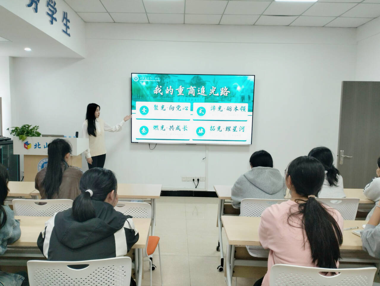 30279d27a70054a2820d83ffbc88b194_720.png 30279d27a70054a2820d83ffbc88b194_720.png