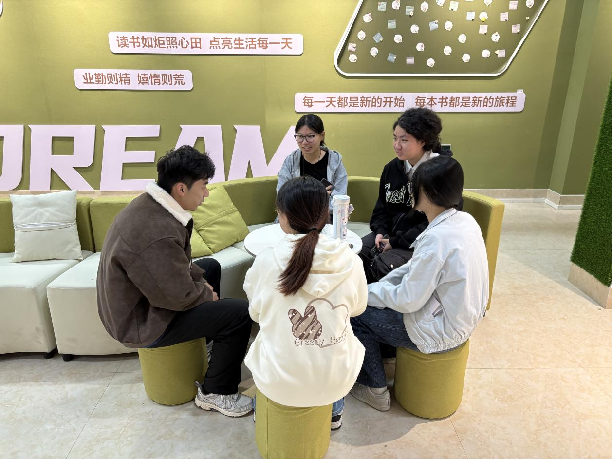 图片2.png 图片2.png