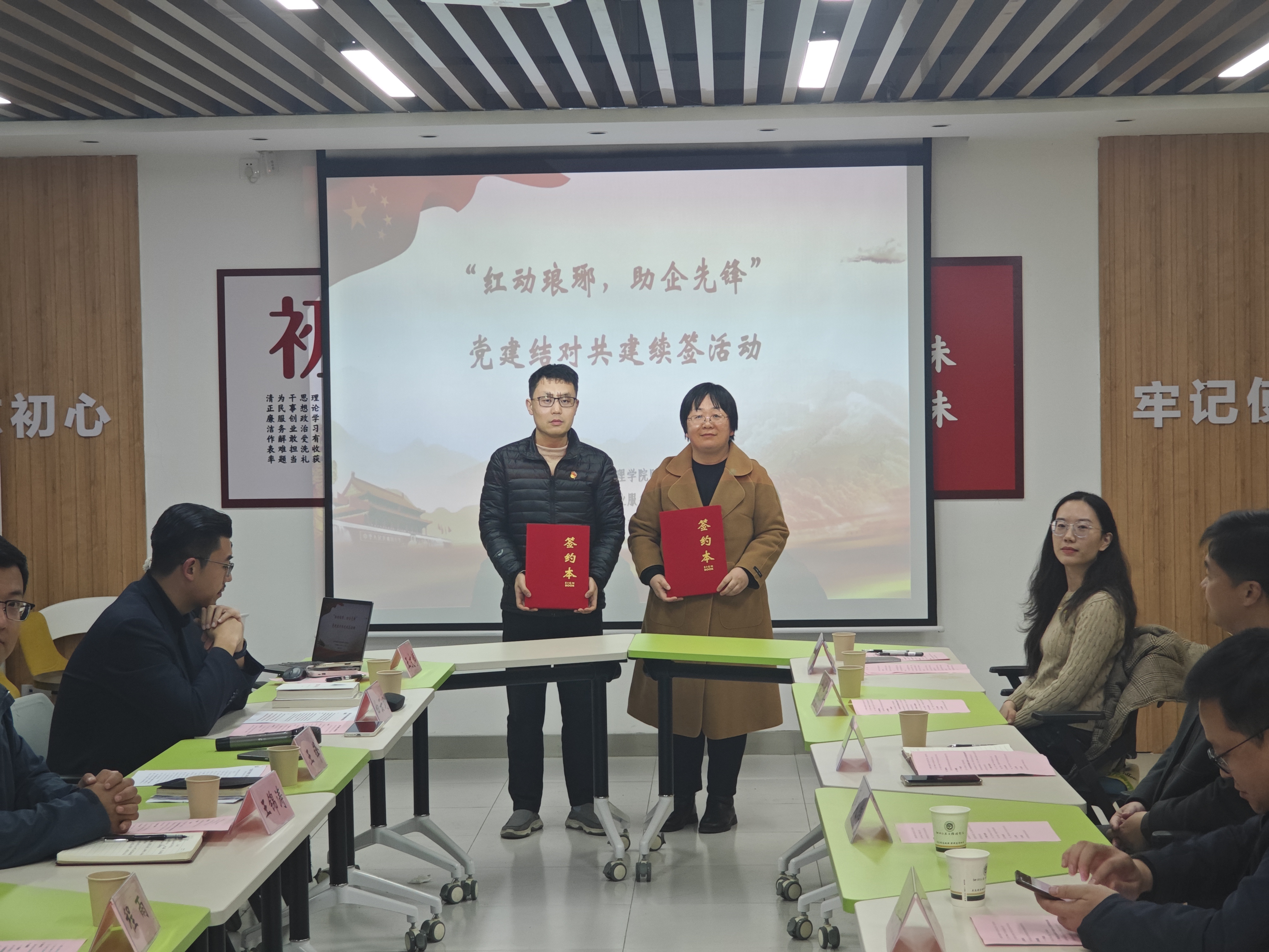 c3448fea-4c93-4710-8767-b59778dda7ae_d.jpg c3448fea-4c93-4710-8767-b59778dda7ae_d.jpg