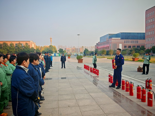 a18f5ce4937380de25f414597936f410_692400d8d7ccd.jpg a18f5ce4937380de25f414597936f410_692400d8d7ccd.jpg