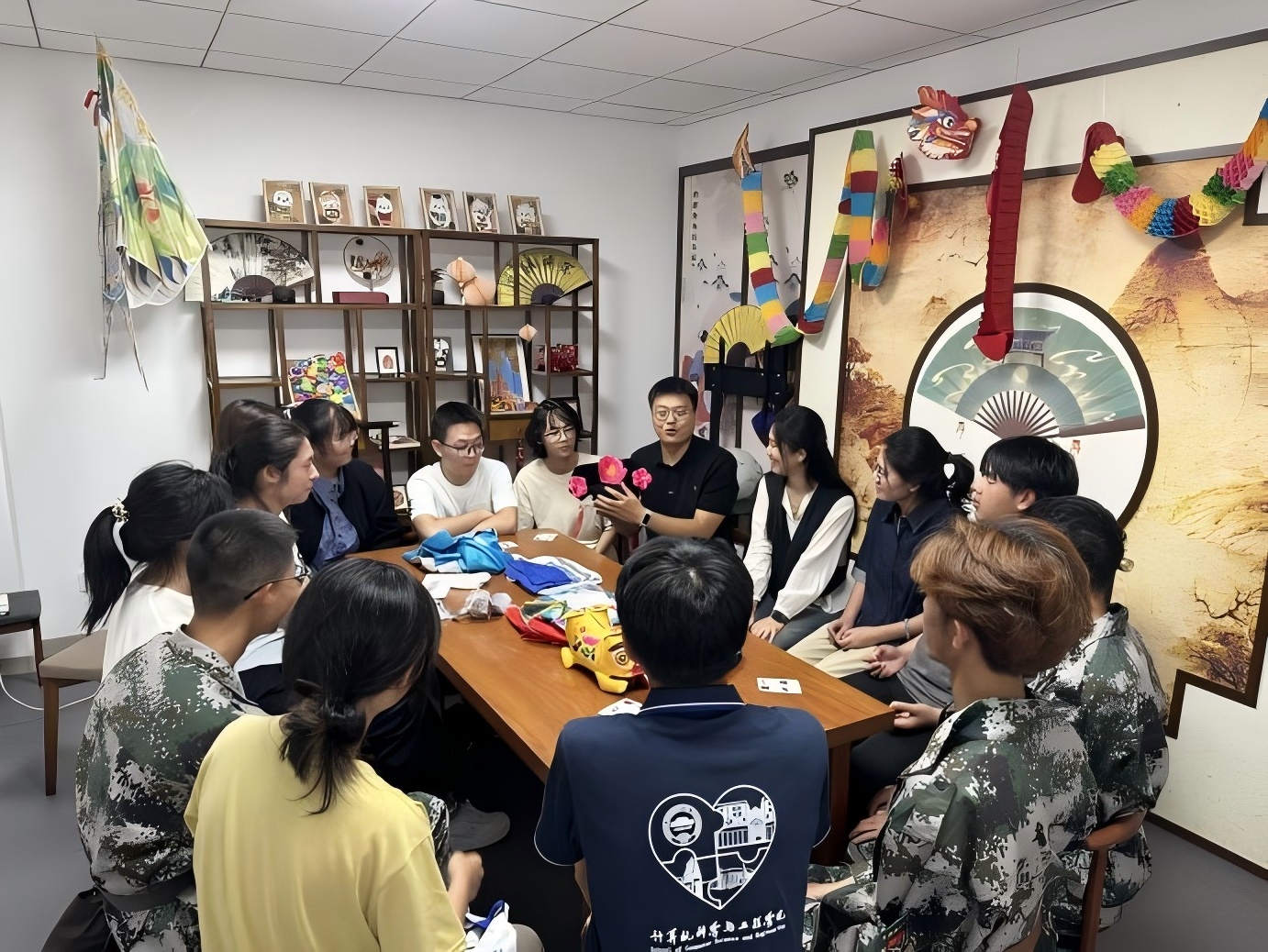 微信图片_2025-12-10_085647_704.jpg 微信图片_2025-12-10_085647_704.jpg