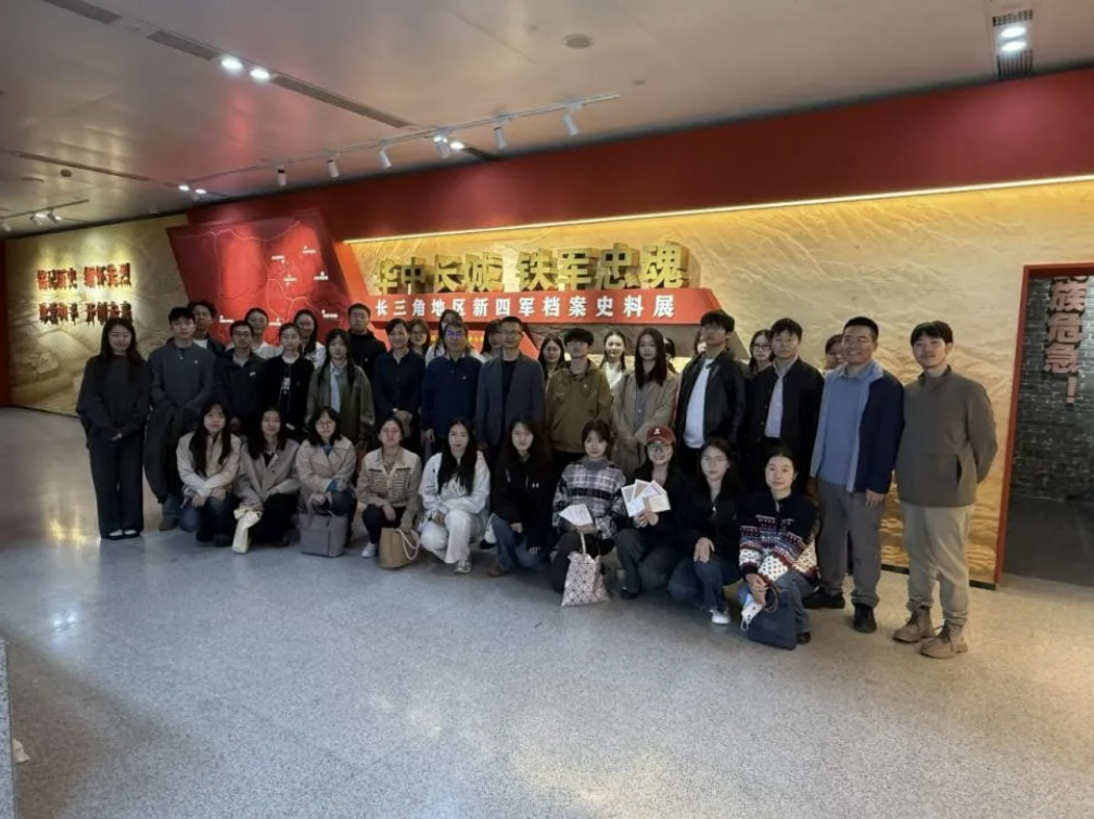 屏幕截图 2025-12-11 103336.png 屏幕截图 2025-12-11 103336.png