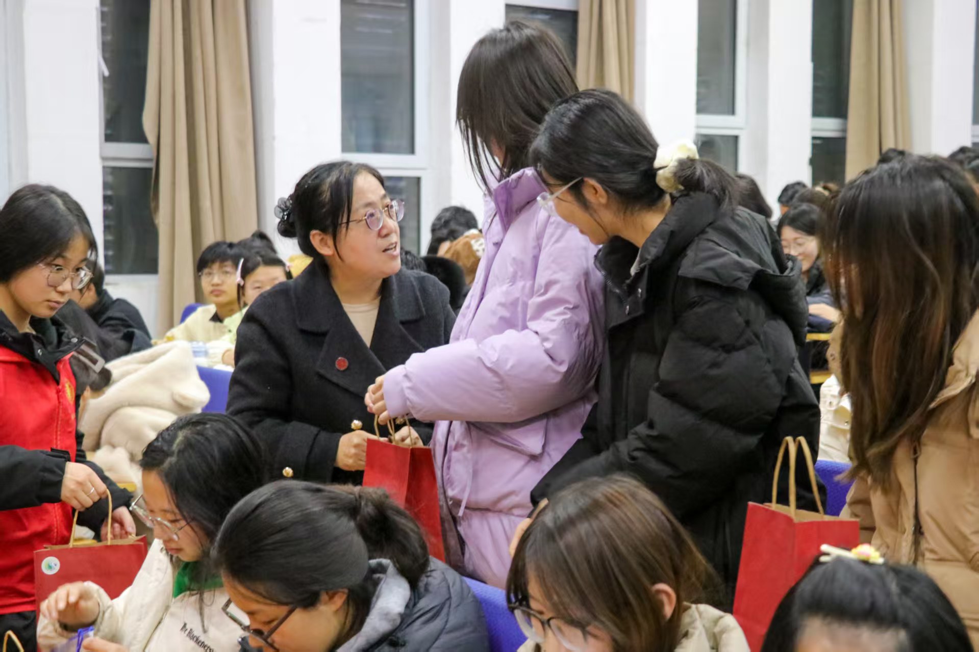 微信图片_20251210092343_21_810.jpg 微信图片_20251210092343_21_810.jpg