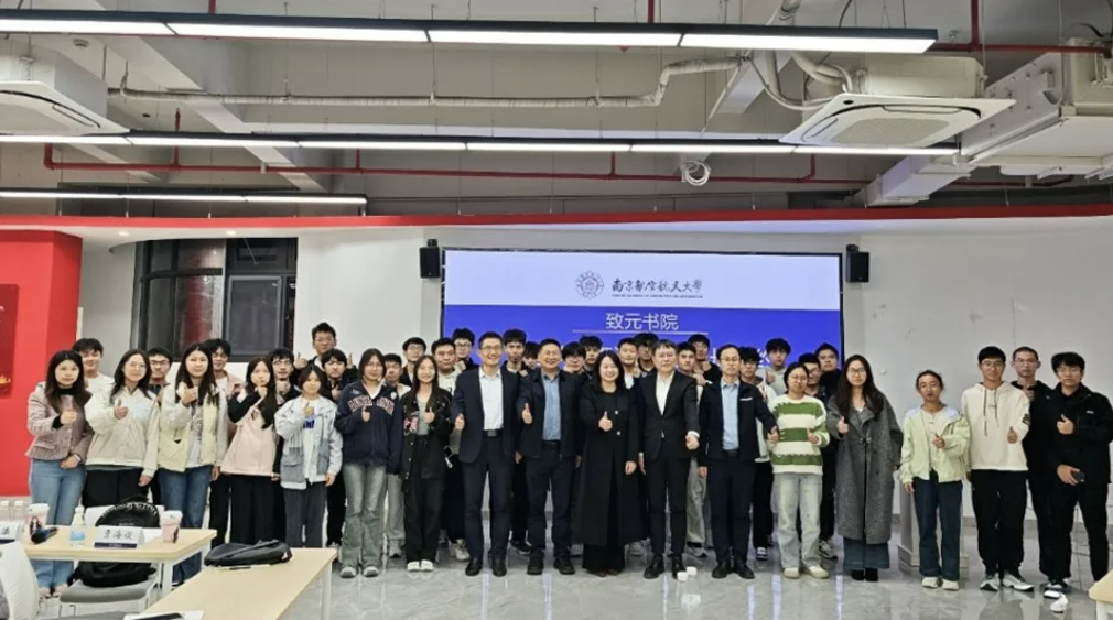 屏幕截图 2025-12-11 104101.png 屏幕截图 2025-12-11 104101.png